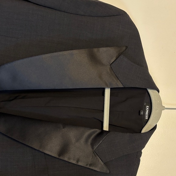 Express Sleek Black Tuxedo Blazer - Picture 3 of 5